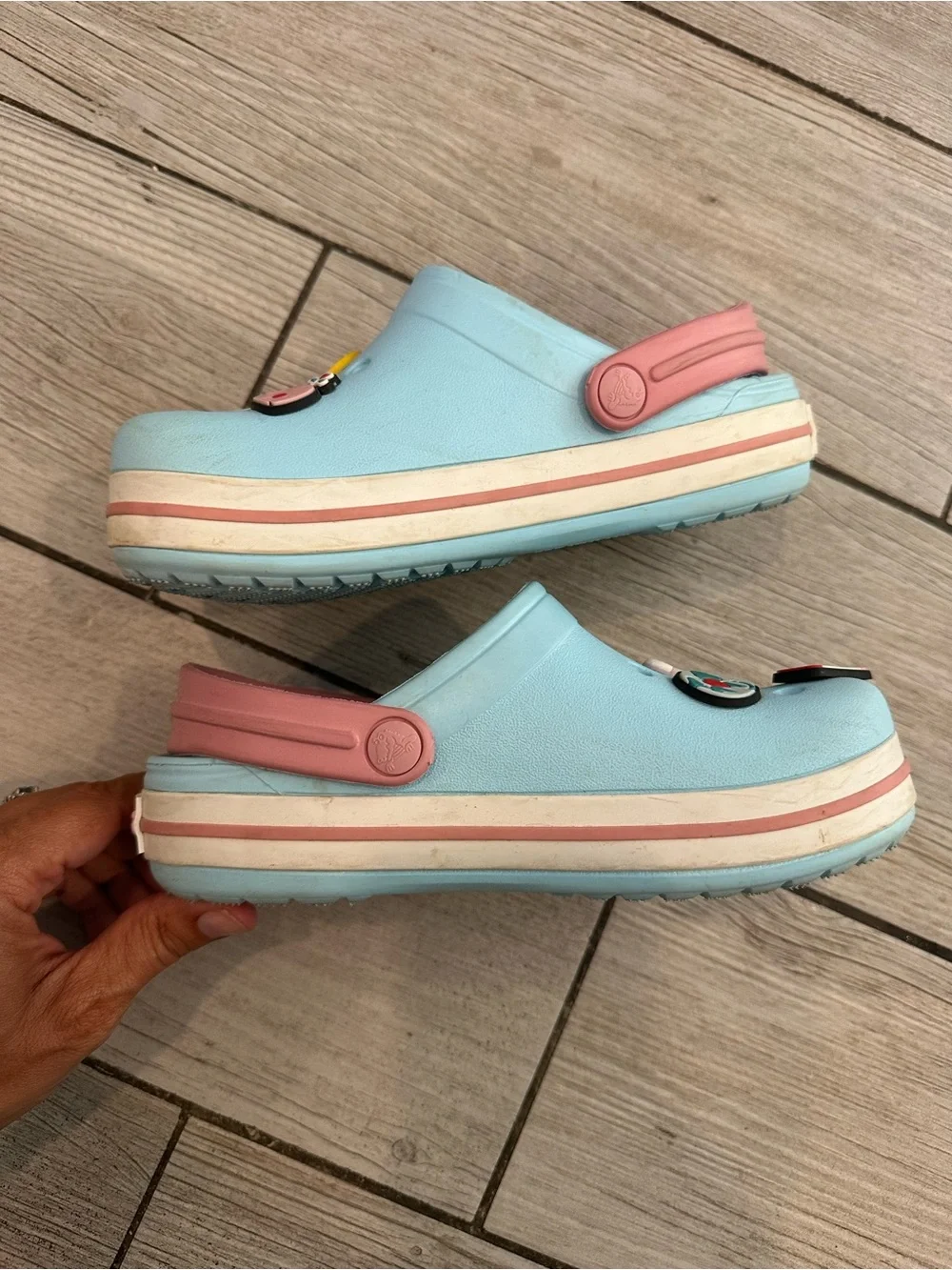 Kids size J2 genuine Crocs Aqua/Pink